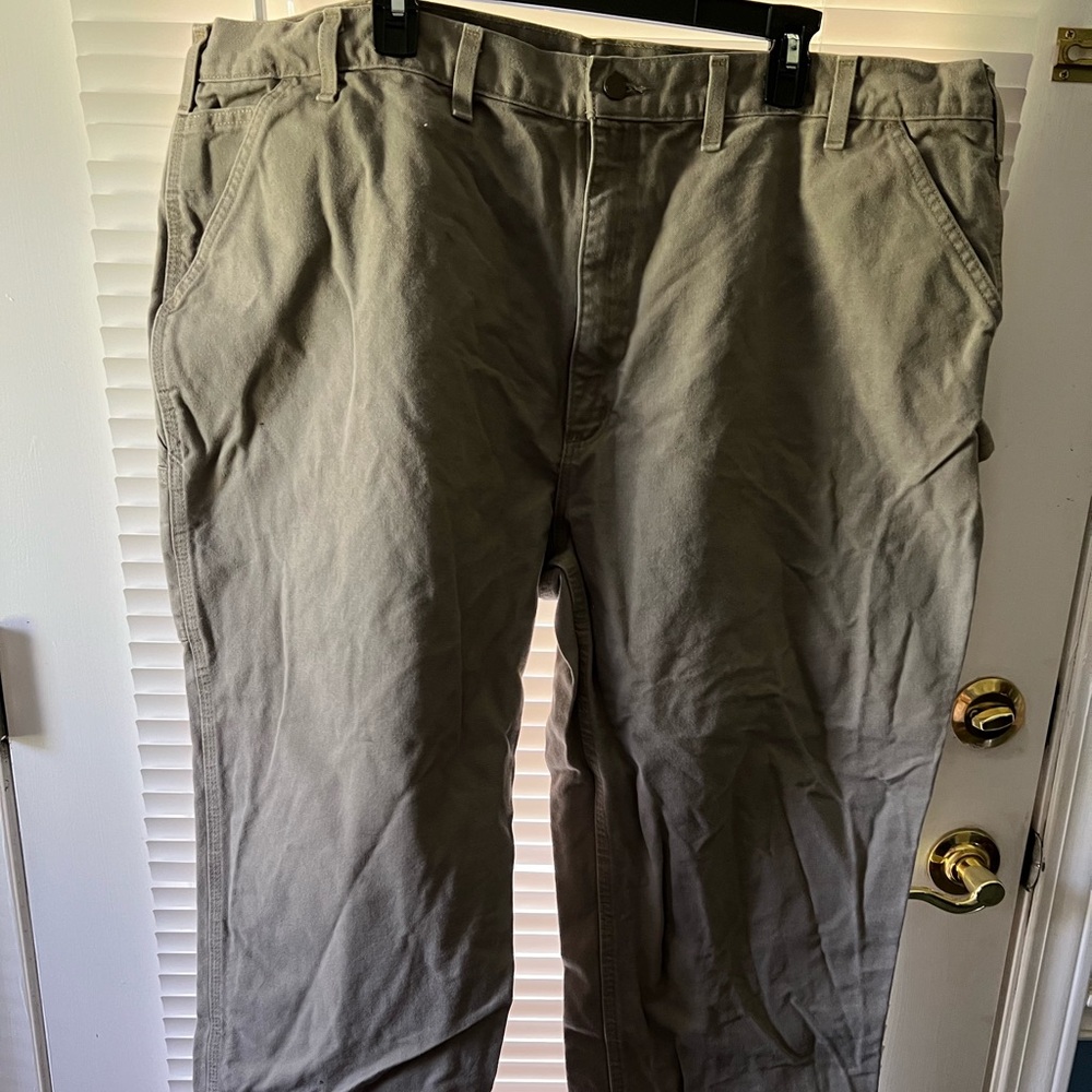 NWOT Carhartt men’s utility work pants.